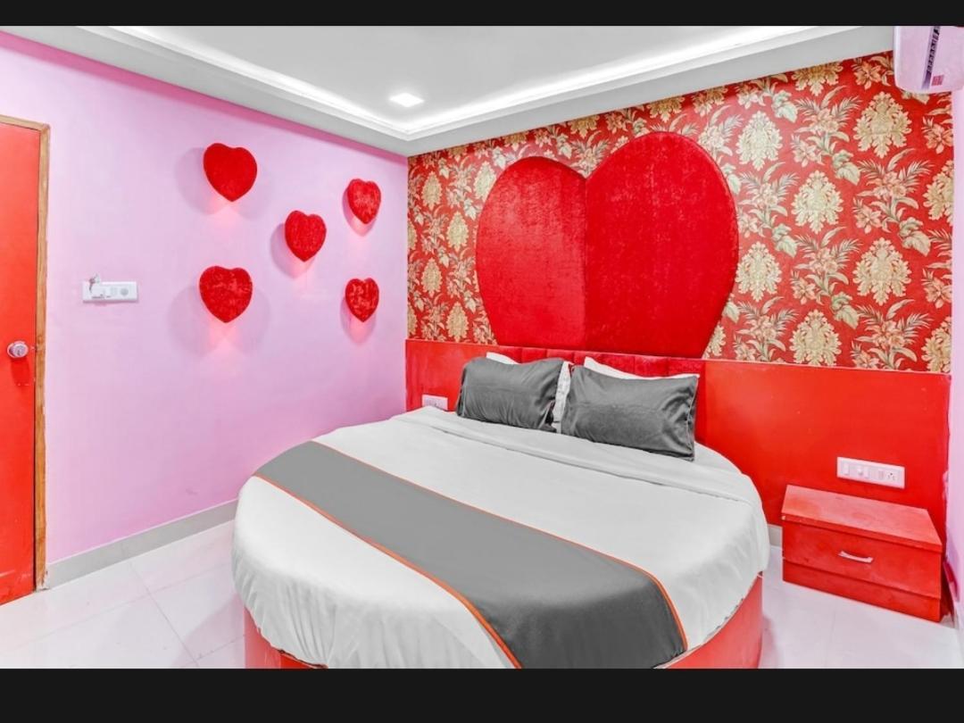 Hotel Bhavya Residency Αχμπανταμπάντ Εξωτερικό φωτογραφία